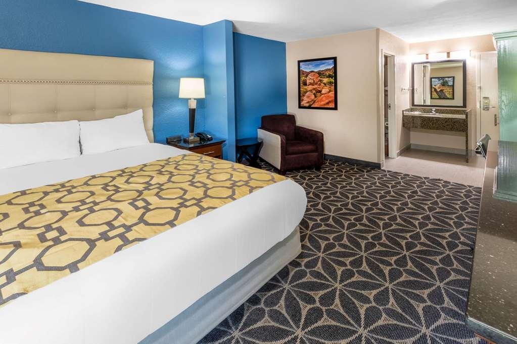 Baymont By Wyndham Mcallen Pharr מתקנים תמונה