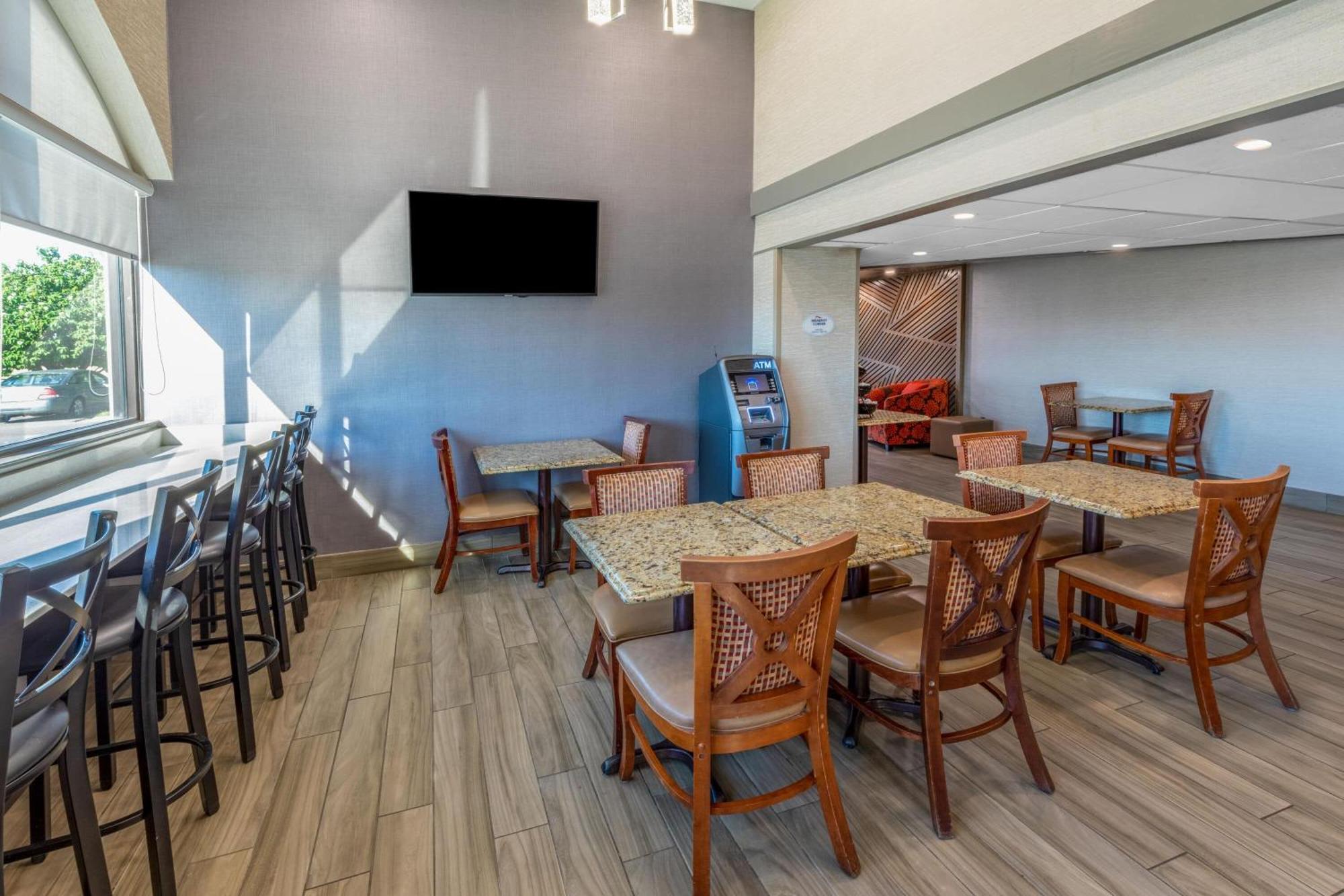 Baymont By Wyndham Mcallen Pharr מראה חיצוני תמונה
