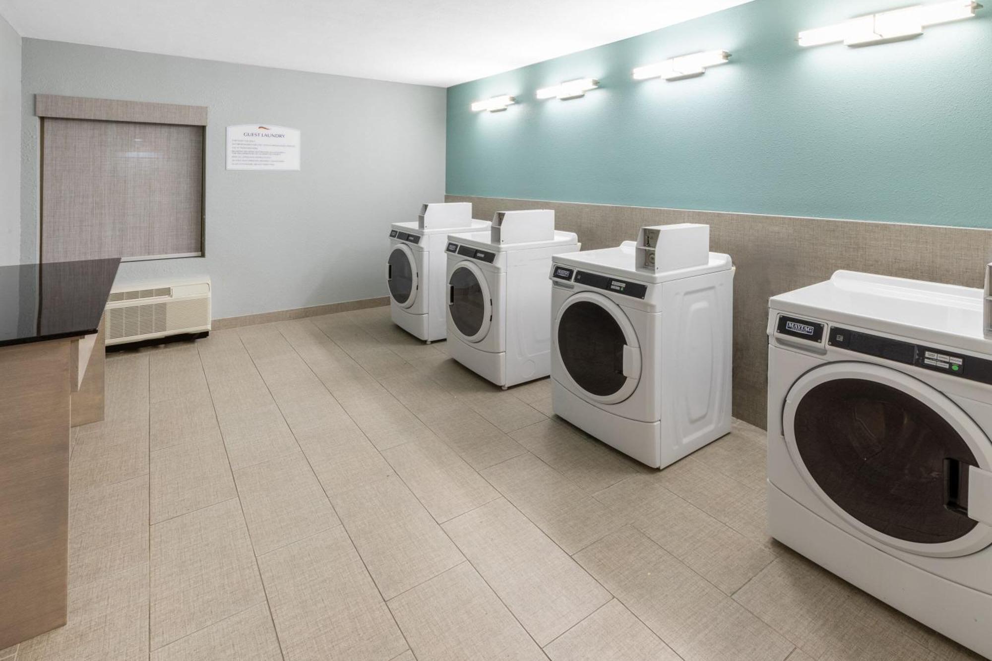 Baymont By Wyndham Mcallen Pharr מראה חיצוני תמונה